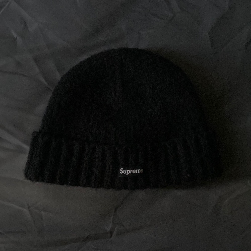Supreme Knit Beanie